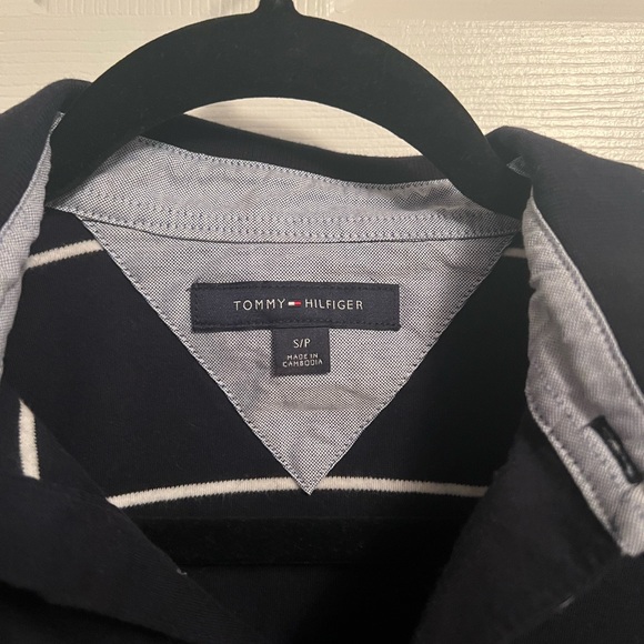 Tommy Hilfiger polo - Picture 2 of 3